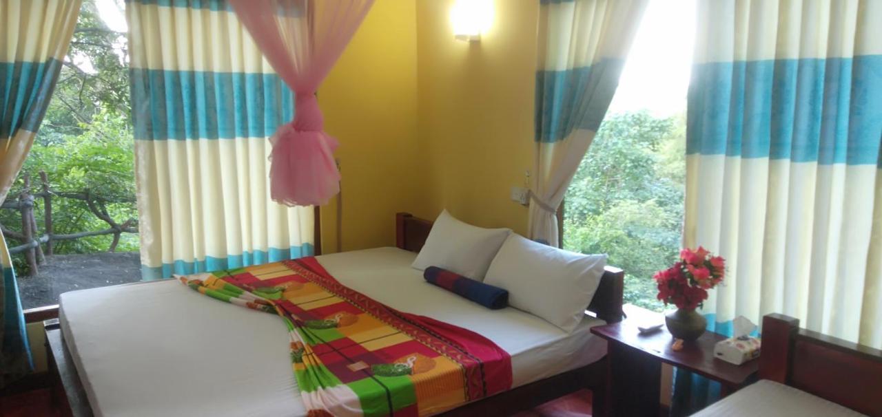 Inn On The Rock Daambulla Dambulla Bagian luar foto