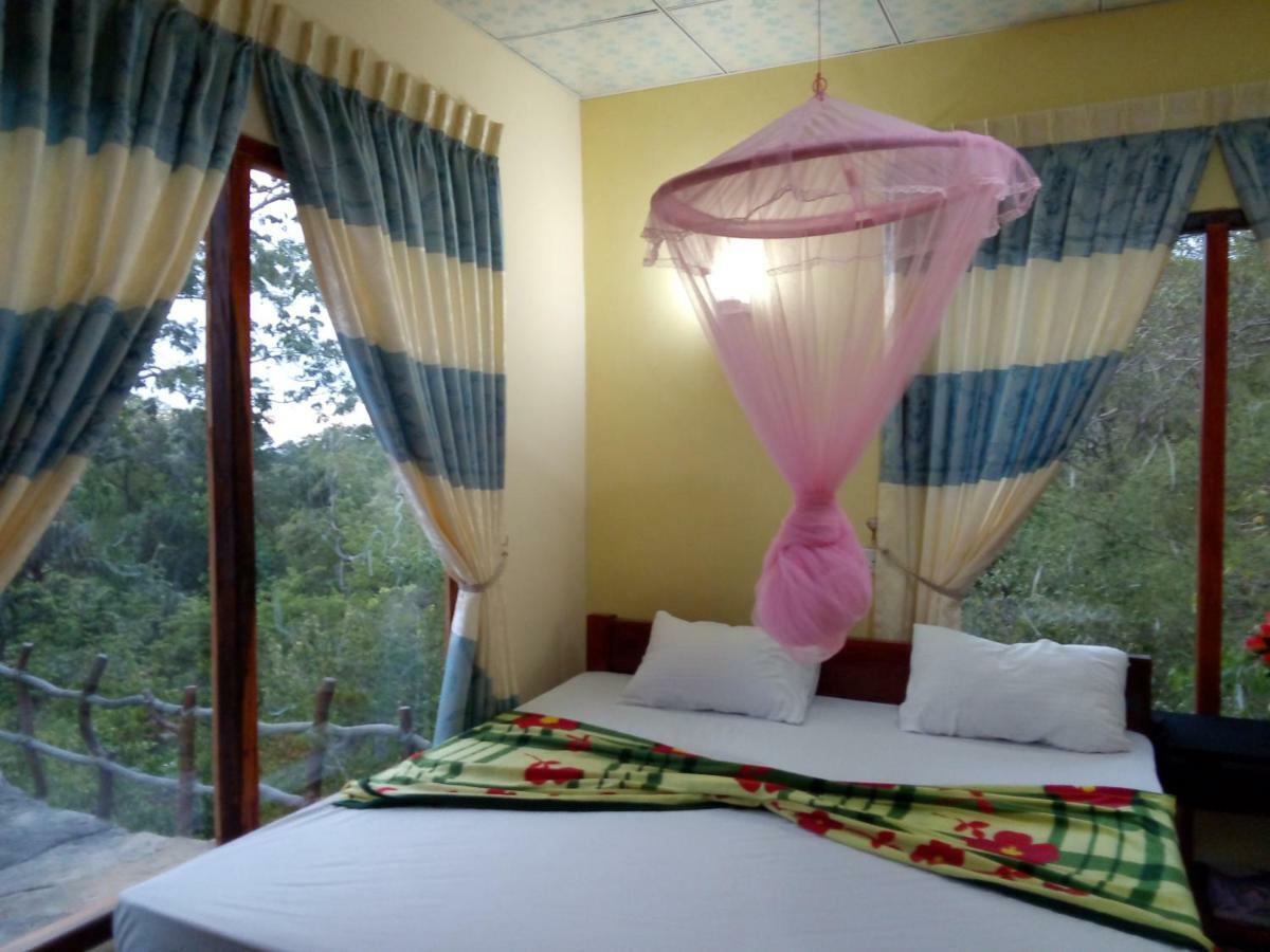 Inn On The Rock Daambulla Dambulla Bagian luar foto